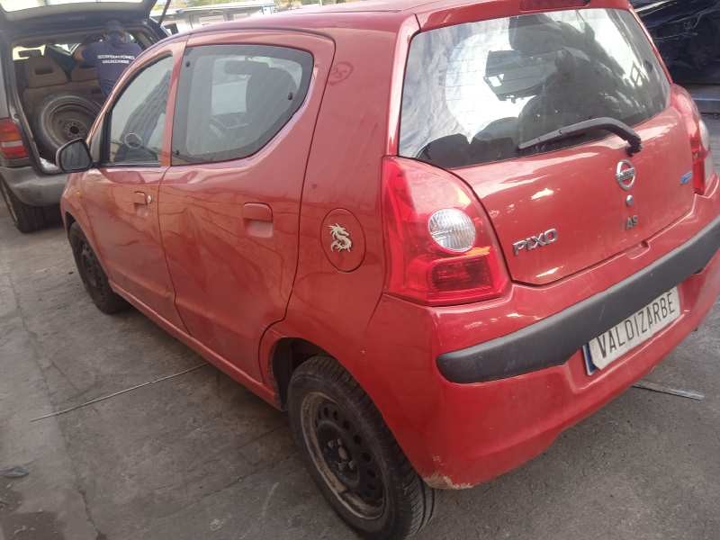 nissan pixo (uao) del año 2010