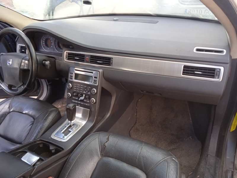 volvo s80 berlina del año 2006