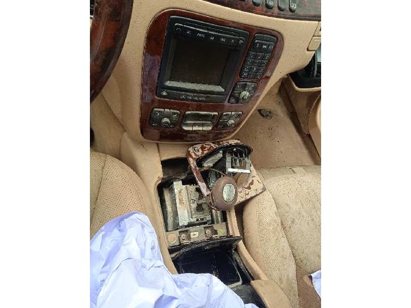 mercedes-benz clase s (w220) berlina del año 2002