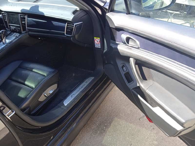 porsche panamera del año 2011