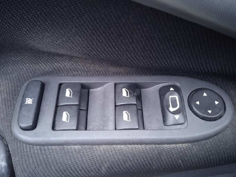 citroën c5 berlina del año 2005