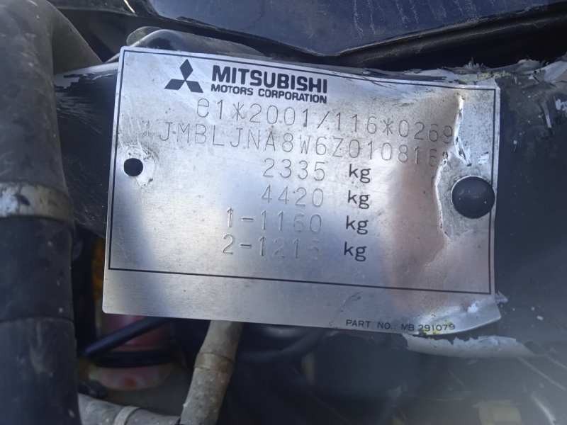 mitsubishi grandis (na0w) del año 2006