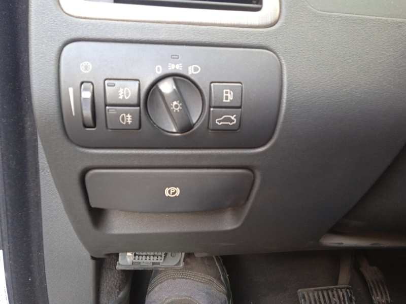 volvo s80 berlina del año 2006