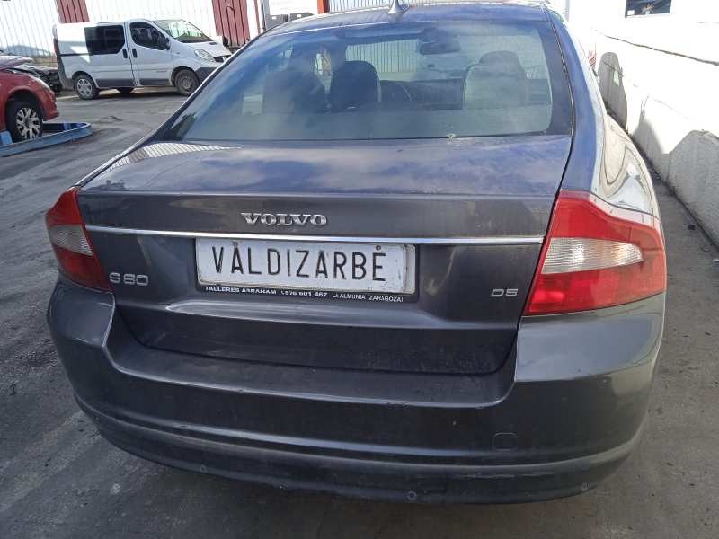 volvo s80 berlina del año 2006