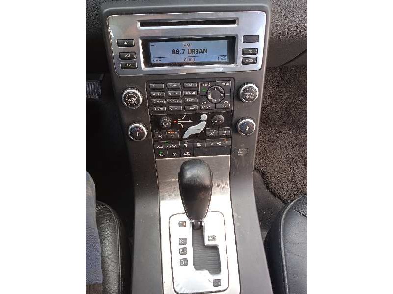 volvo s80 berlina del año 2006