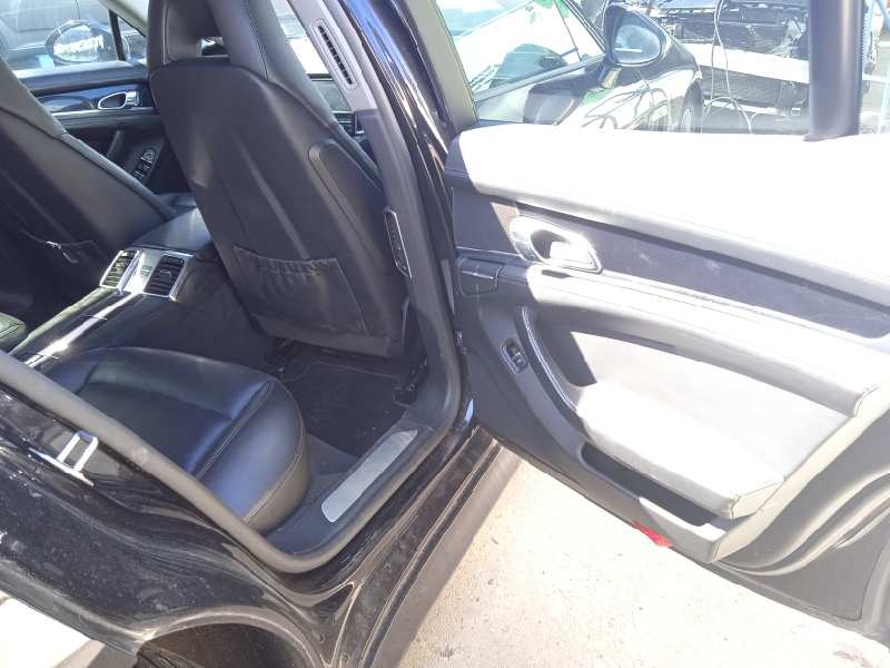 porsche panamera del año 2011