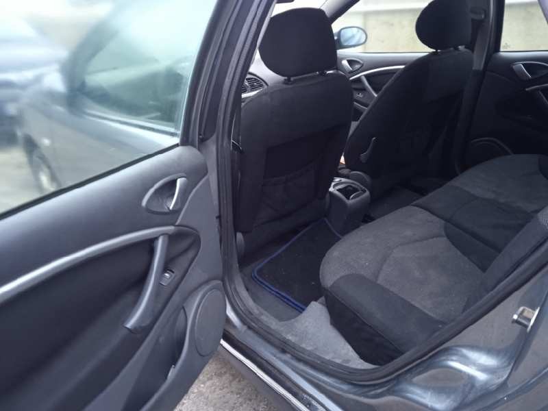 citroën c5 berlina del año 2005