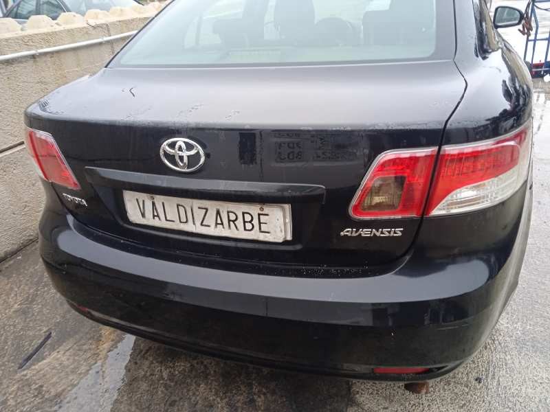 toyota avensis (t27) del año 2010