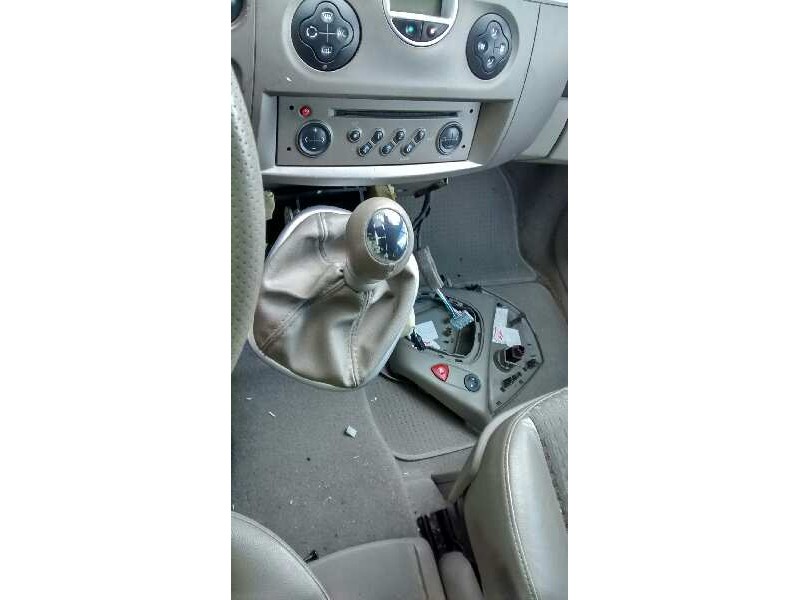 renault scenic ii del año 2005