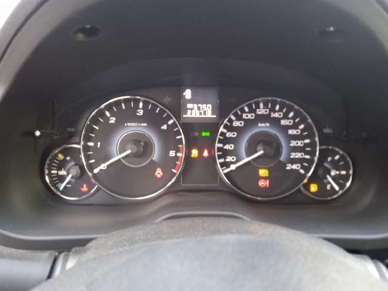 subaru legacy kombi/outback b14 del año 2011