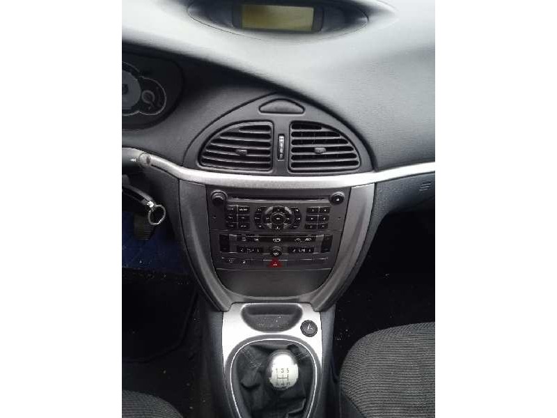 citroën c5 berlina del año 2005