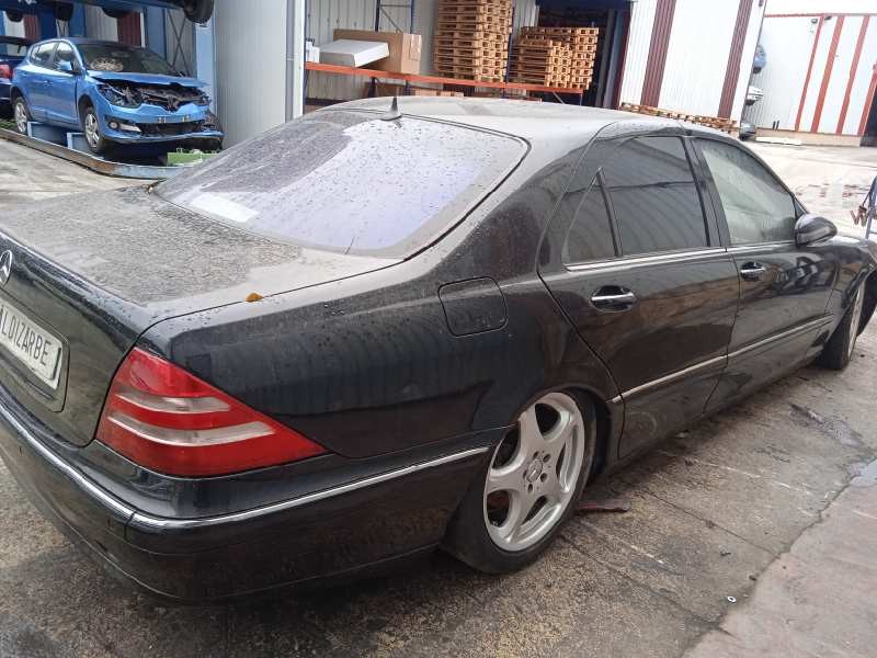 mercedes-benz clase s (w220) berlina del año 2002