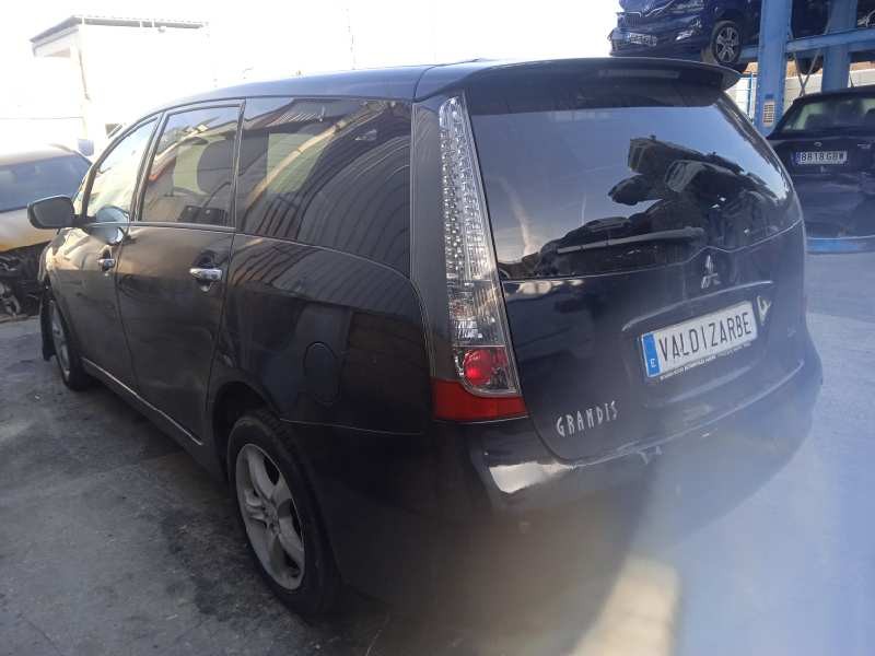 mitsubishi grandis (na0w) del año 2006