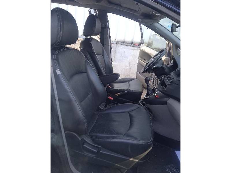 mitsubishi grandis (na0w) del año 2006