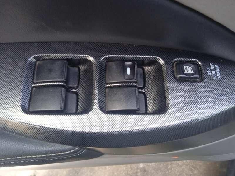 mitsubishi grandis (na0w) del año 2006