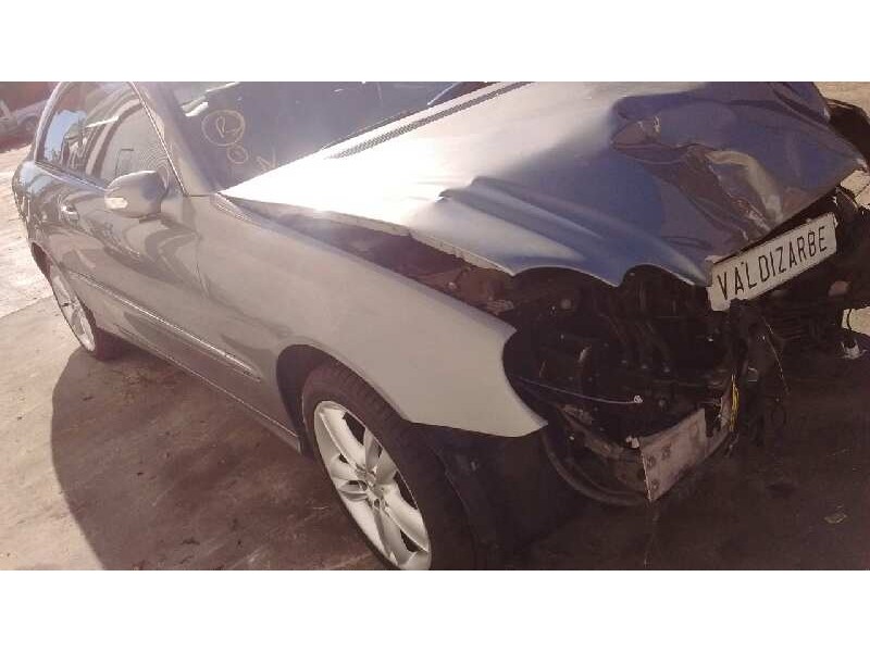 mercedes-benz clase clk (w209) coupe del año 2009