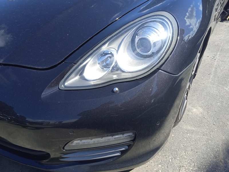 porsche panamera del año 2011