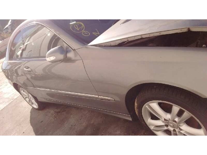 mercedes-benz clase clk (w209) coupe del año 2009