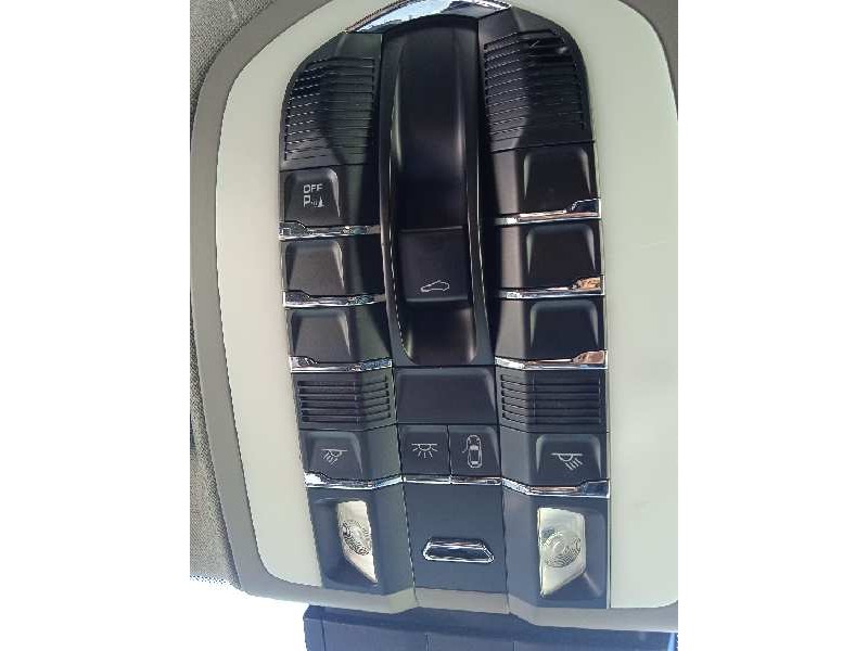 porsche panamera del año 2011