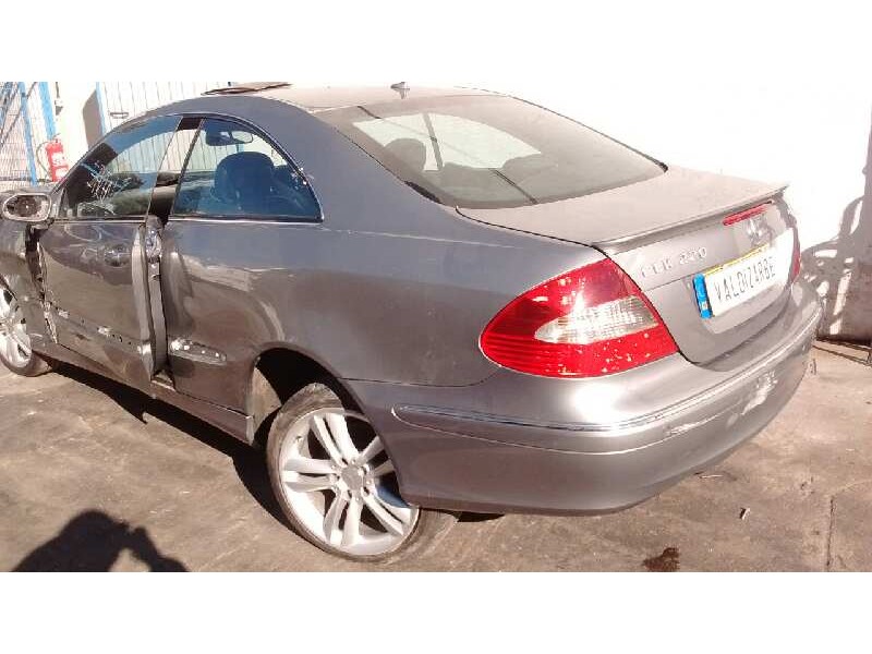 mercedes-benz clase clk (w209) coupe del año 2009