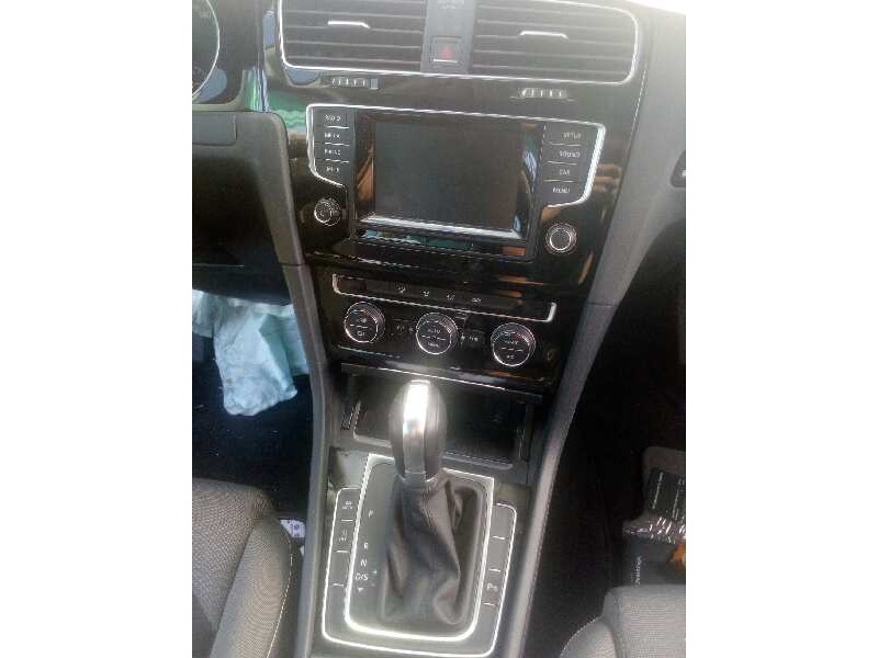 volkswagen golf vii sportsvan del año 2015