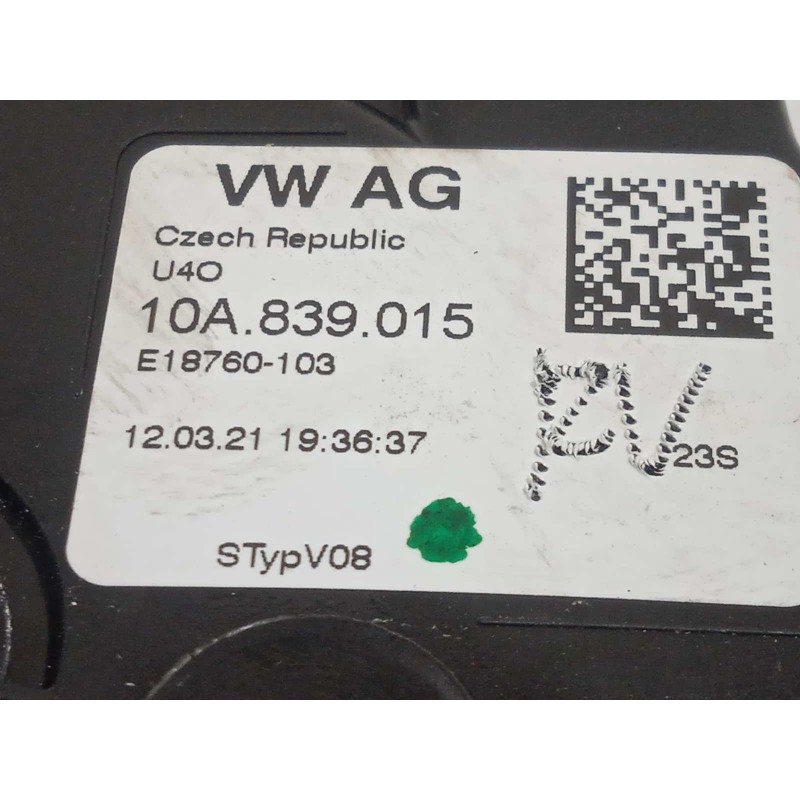 Recambio de cerradura puerta trasera izquierda para volkswagen t-cross 1.0 tsi referencia OEM IAM 10A839015  