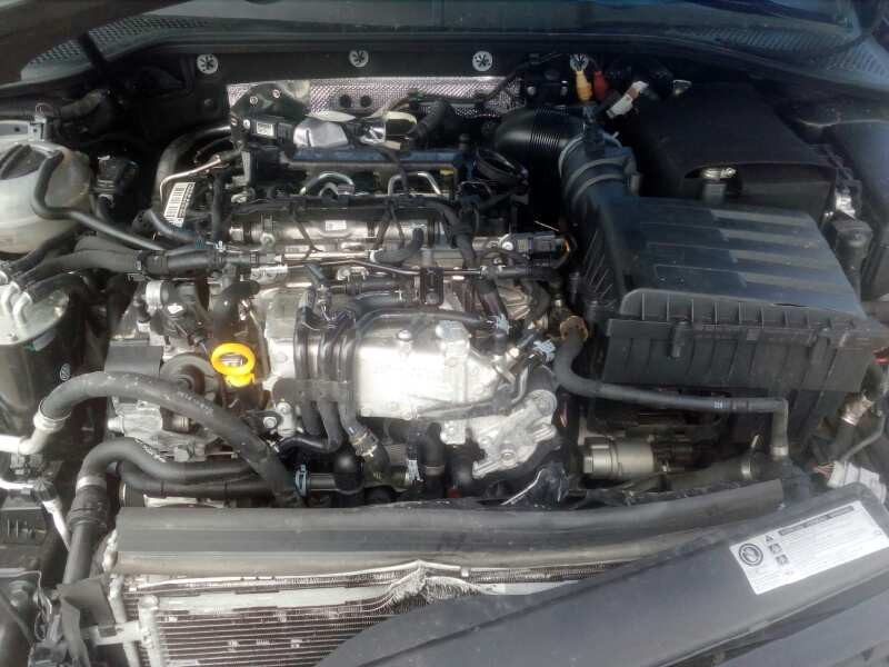 volkswagen golf vii sportsvan del año 2015