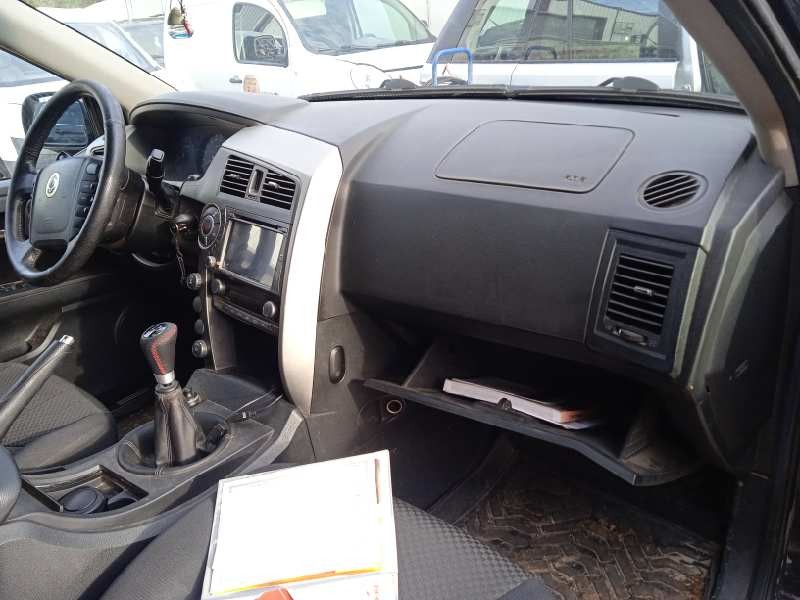 ssangyong kyron del año 2010