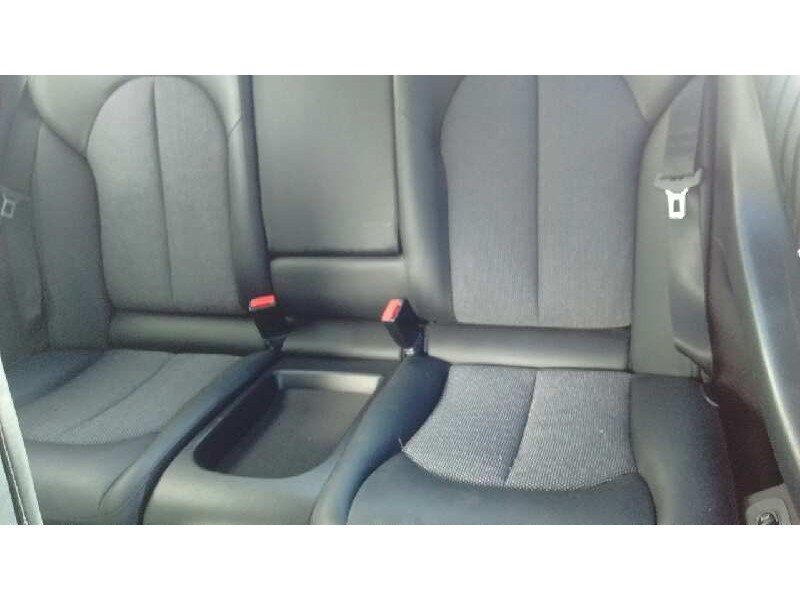 mercedes-benz clase clk (w209) coupe del año 2009