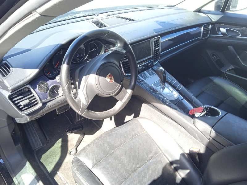 porsche panamera del año 2011