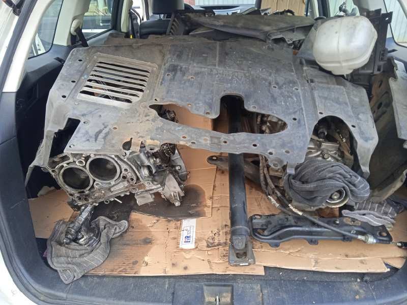 subaru legacy kombi/outback b14 del año 2011