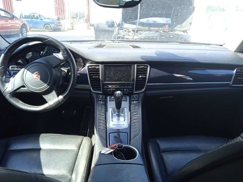 porsche panamera del año 2011