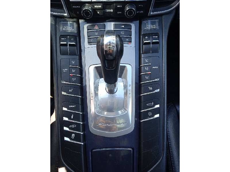 porsche panamera del año 2011