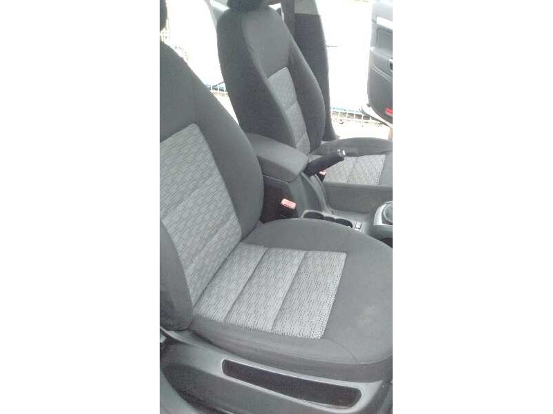 skoda octavia berlina (1z3) del año 2010