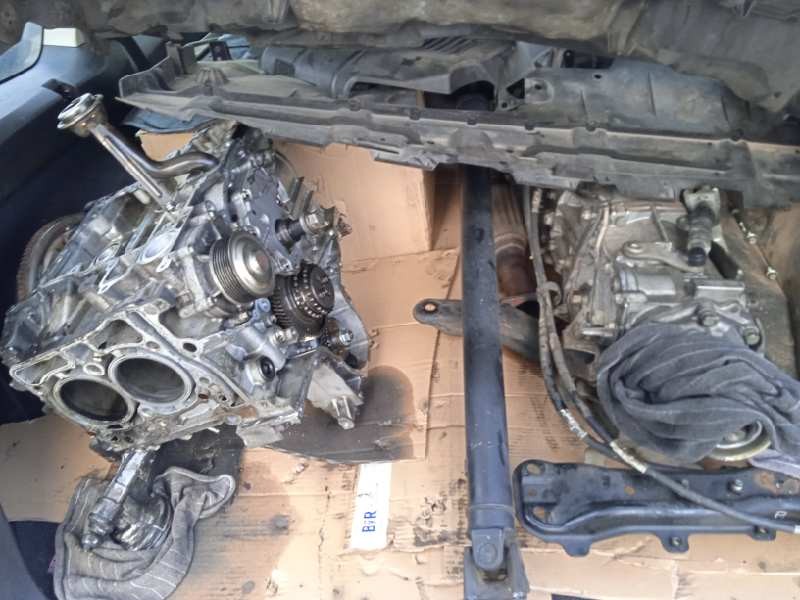 subaru legacy kombi/outback b14 del año 2011