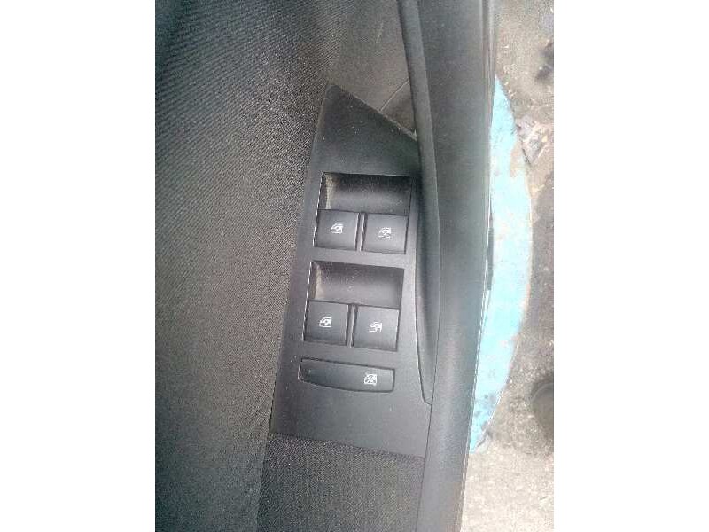 opel astra j lim. del año 2014