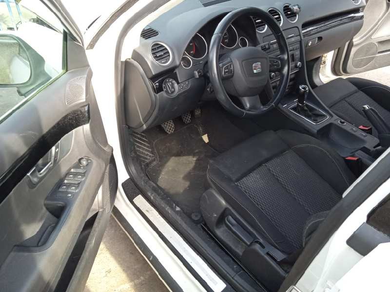 seat exeo berlina (3r2) del año 2010