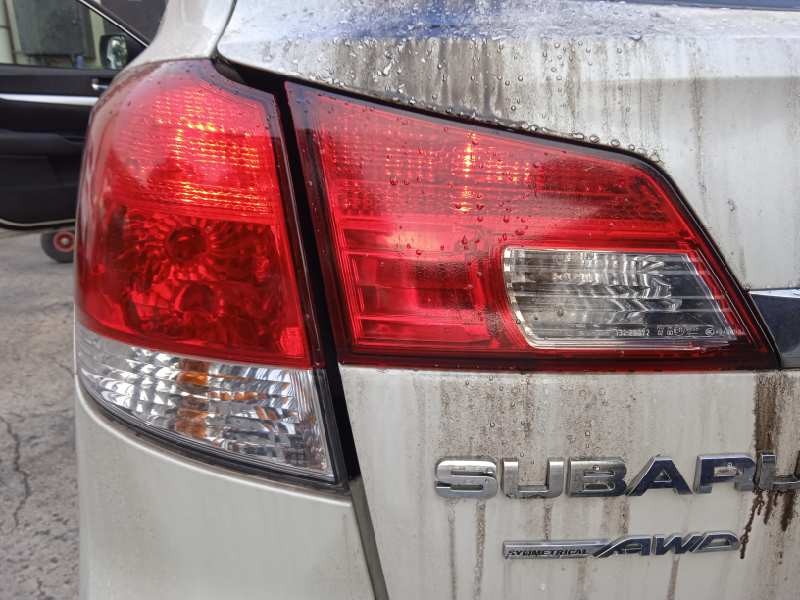 subaru legacy kombi/outback b14 del año 2011