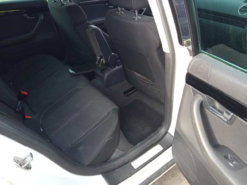 seat exeo berlina (3r2) del año 2010