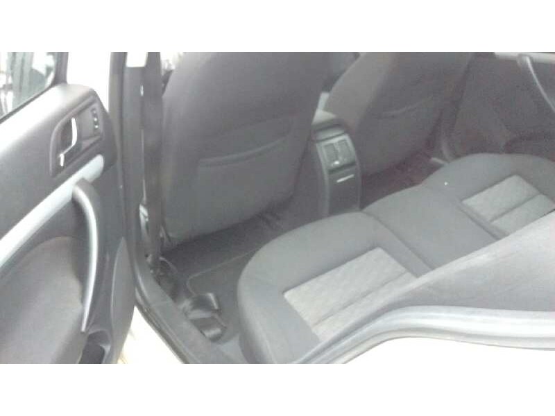 skoda octavia berlina (1z3) del año 2010