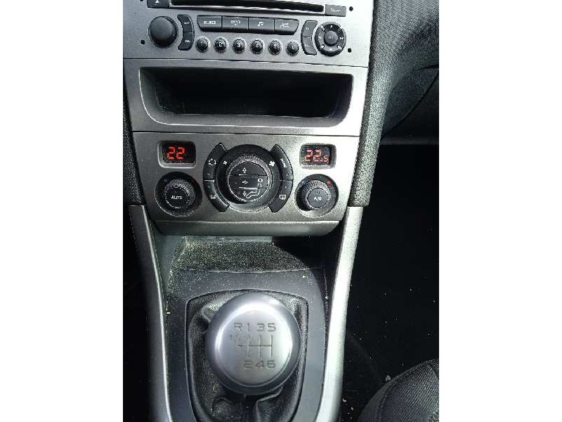 peugeot 308 sw del año 2011