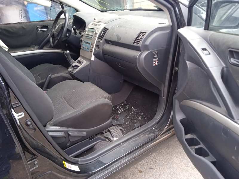 toyota corolla verso (r1) del año 2008