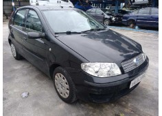 FIAT PUNTO BERLINA (188)