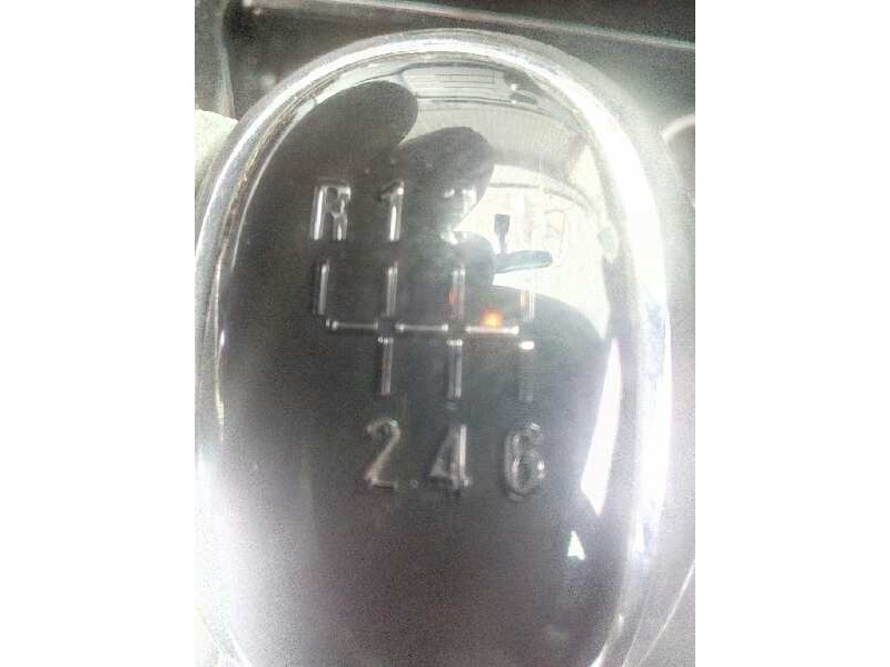 opel insignia berlina del año 2010