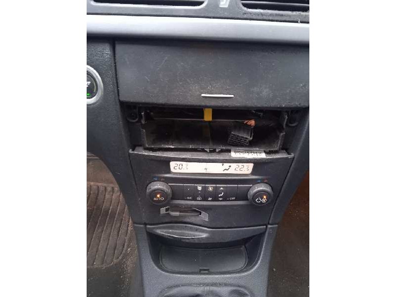 renault laguna ii (bg0) del año 2006