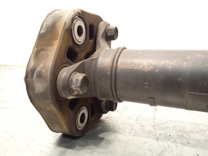 Recambio de transmision central para lexus is200 (ds2/is2) 200d referencia OEM IAM 3710053081  