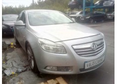 OPEL INSIGNIA BERLINA