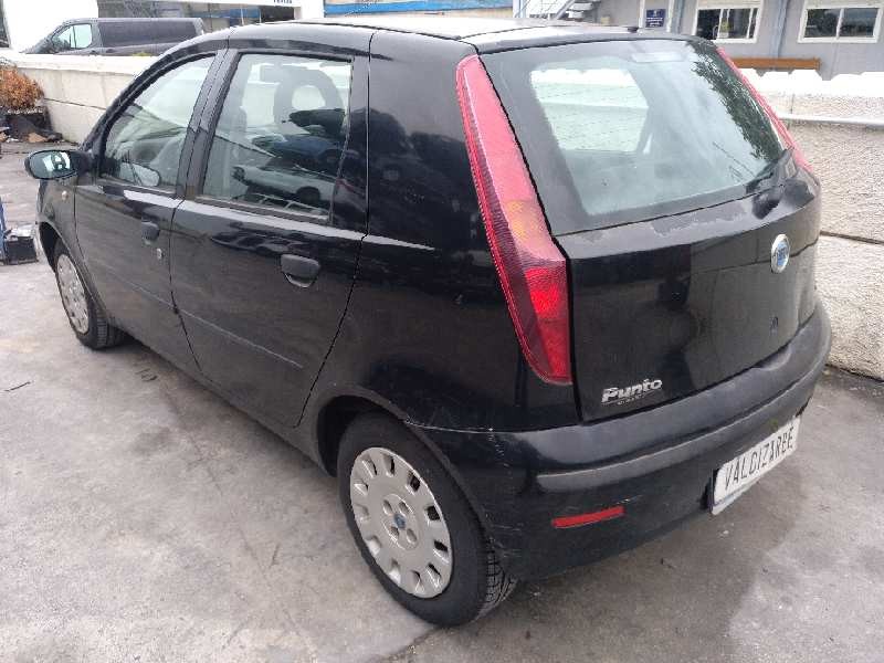 fiat punto berlina (188) del año 2007