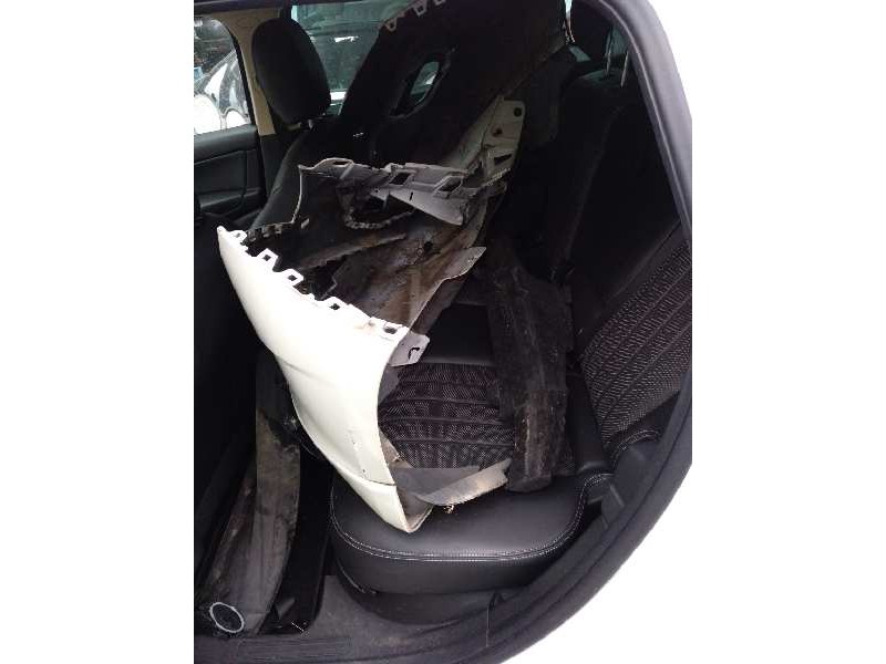 lancia delta (181) del año 2015