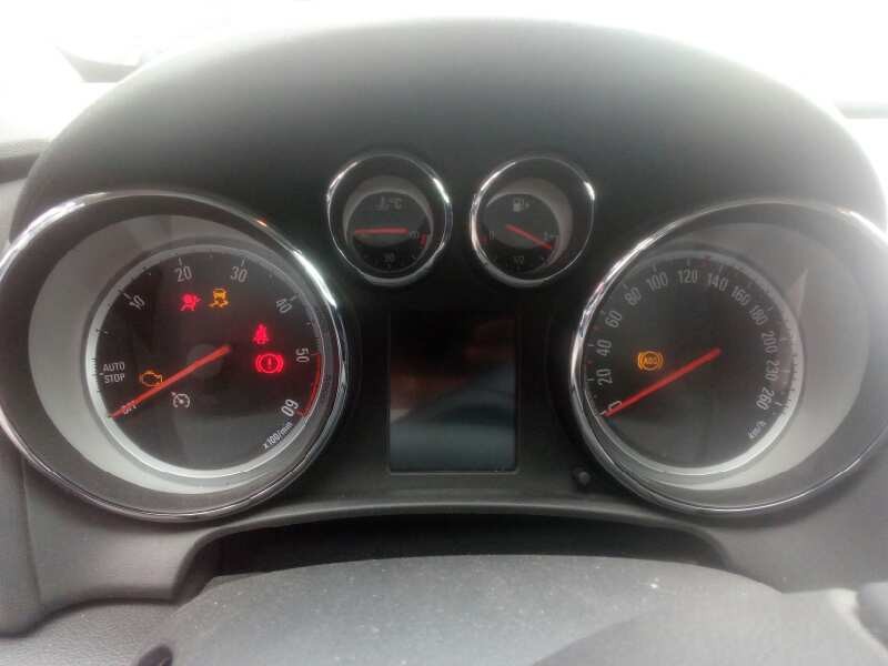 opel astra j lim. del año 2014